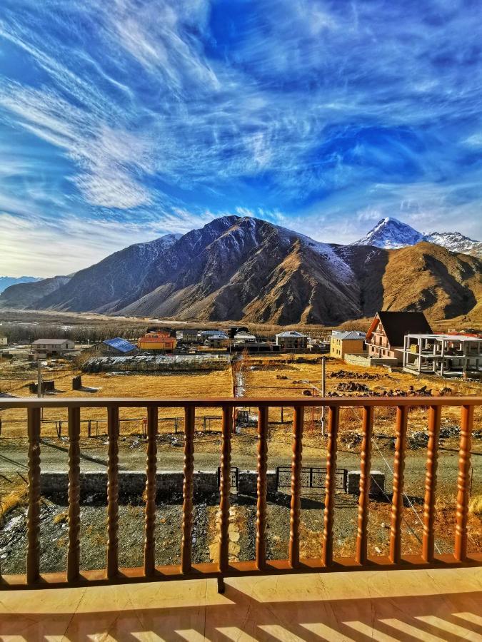 Hotel Diamond Kazbegi Exteriör bild