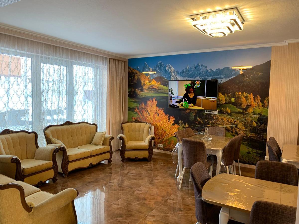 Hotel Diamond Kazbegi Exteriör bild